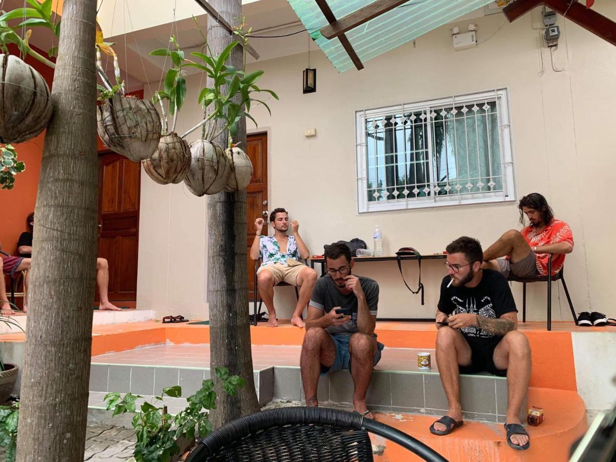 Sarin Guesthouse Ko Tao Exterior foto